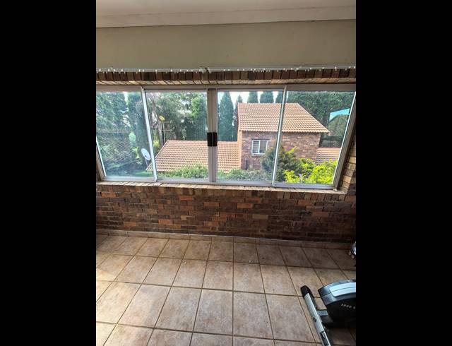 3 BEDROOM SECTIONAL TITLE FOR SALE IN WELTEVREDEN PARK